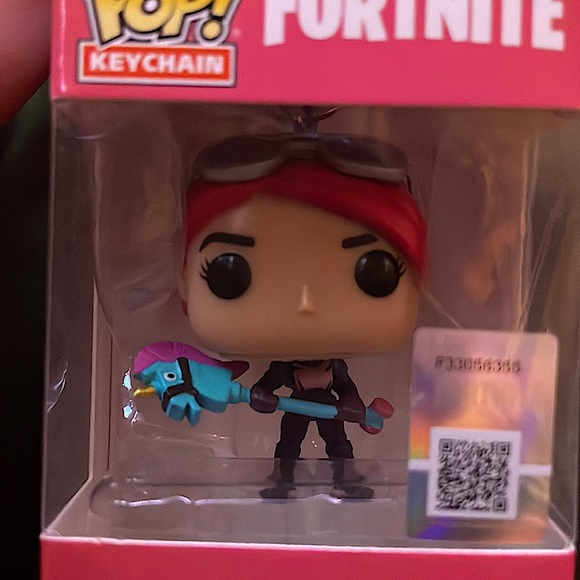 Fortnite Bright Bomber Pop Figure Keychain - Picture 4 of 5